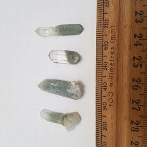 4pc chlorine quartz crystal lot